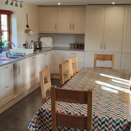 Spacious Luxury Barn Conversion - Next To Tarka Trail Cycle Path Great Torrington Exterior photo